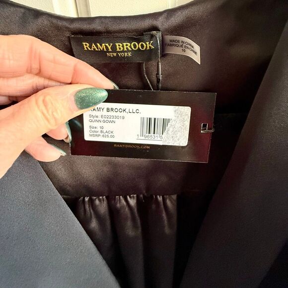 NWT Ramy Brook Quinn Pleated Deep V-neck Satin Gown in black. Size 10